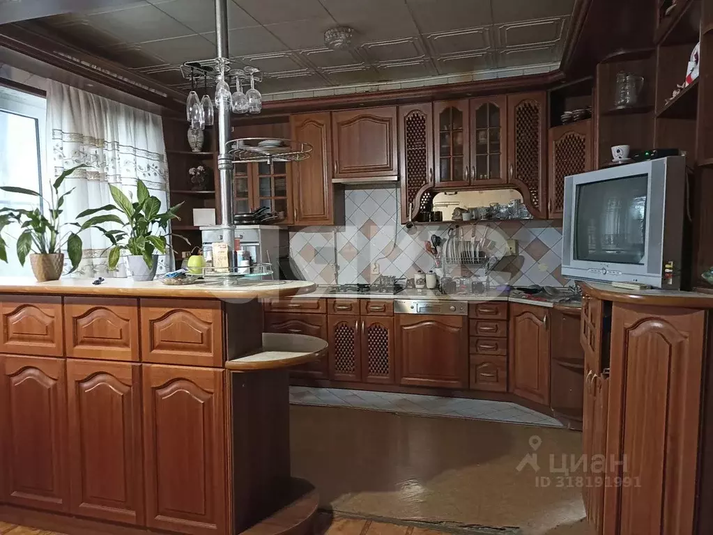Дом в Краснодарский край, Горячий Ключ ул. Калинина (250 м) - Фото 1