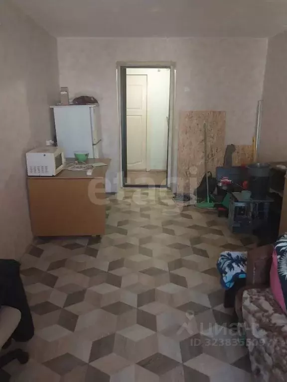 Комната Красноярский край, Красноярск ул. Курчатова, 2 (18.2 м) - Фото 2