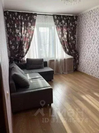 3-к кв. Белгородская область, Старый Оскол Большой Парковый кв-л,  ... - Фото 0