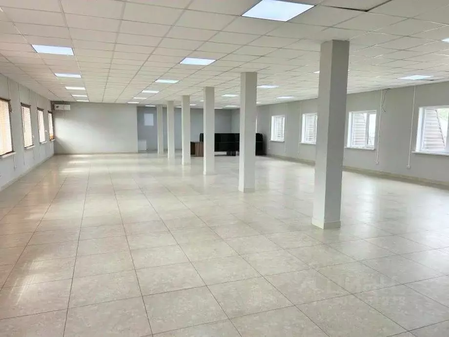 Офис в Саратовская область, Саратов ул. Танкистов, 84 (230 м) - Фото 1