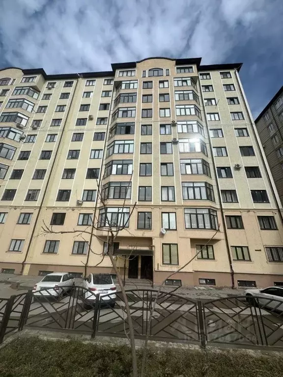 3-к кв. Кабардино-Балкария, Нальчик ул. Шарданова, 48к6 (100.0 м) - Фото 0