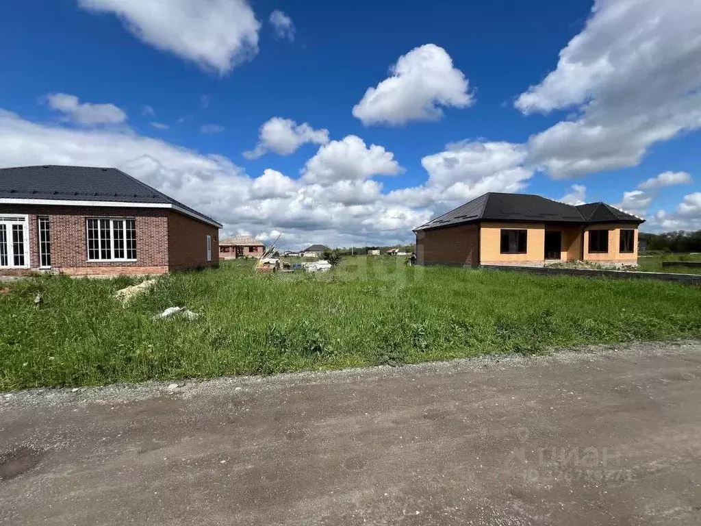 Участок в Ингушетия, Назрань ул. Юсупа Ахильгова (6.0 сот.) - Фото 2