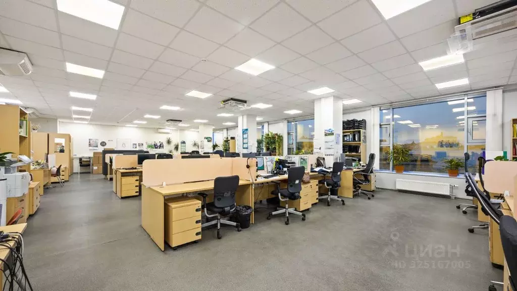 Офис в Санкт-Петербург Караванная ул., 10 (1051 м) - Фото 1