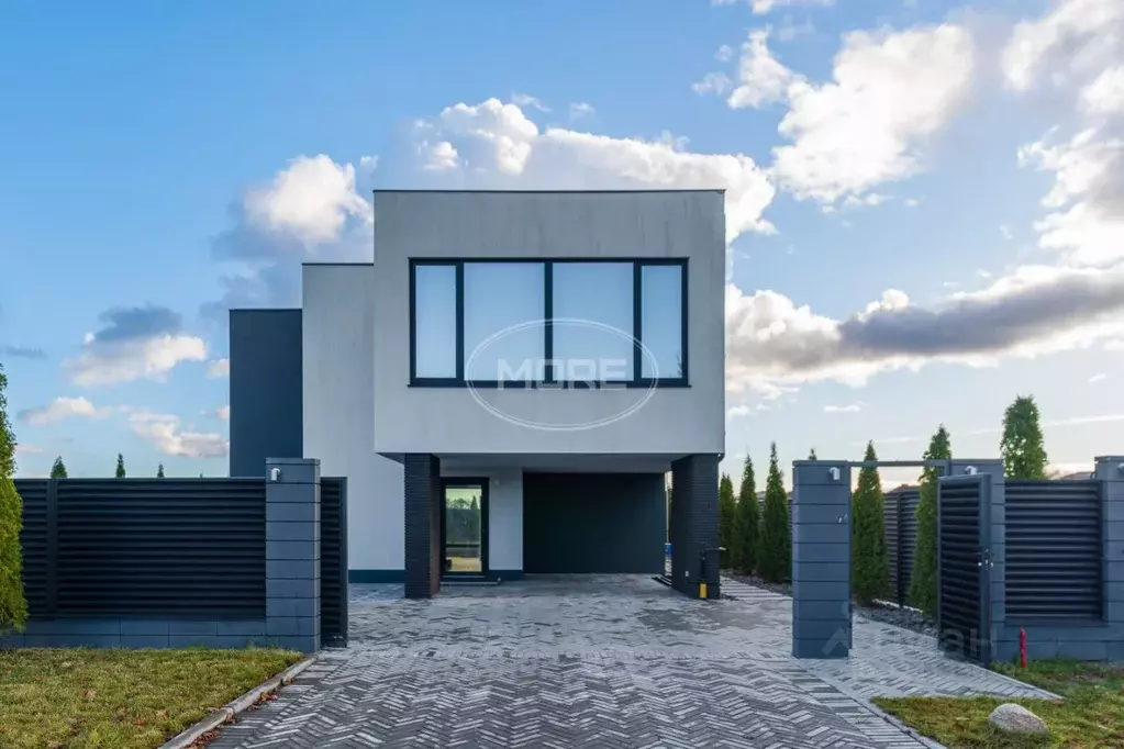 Дом в Калининградская область, Гурьевский муниципальный округ, пос. ... - Фото 1