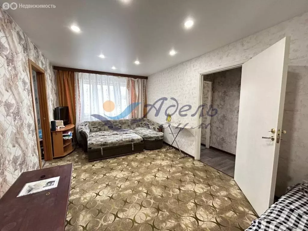 2-комнатная квартира: Норильск, улица Орджоникидзе, 18с1 (44.2 м) - Фото 1