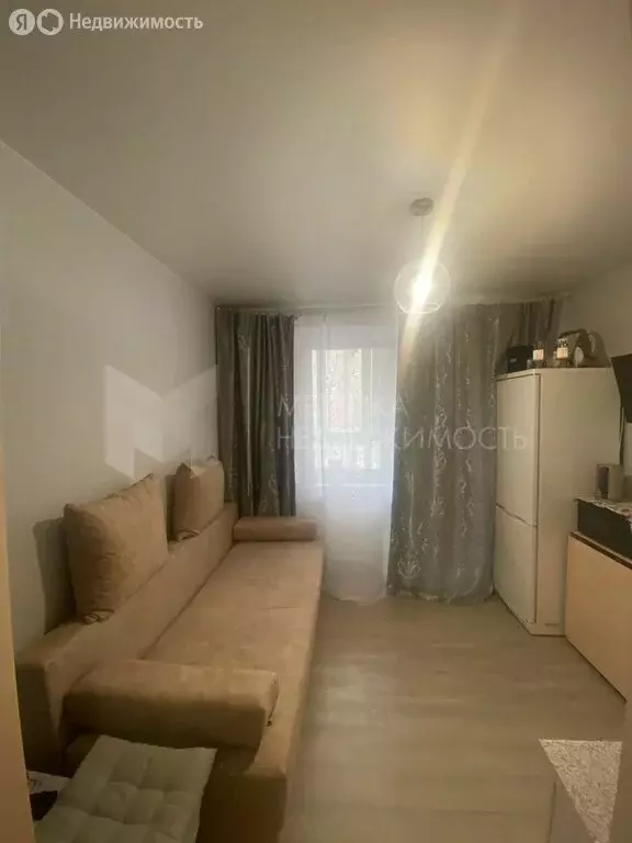 Квартира-студия: Тюмень, улица Новосёлов, 115 (16 м) - Фото 1