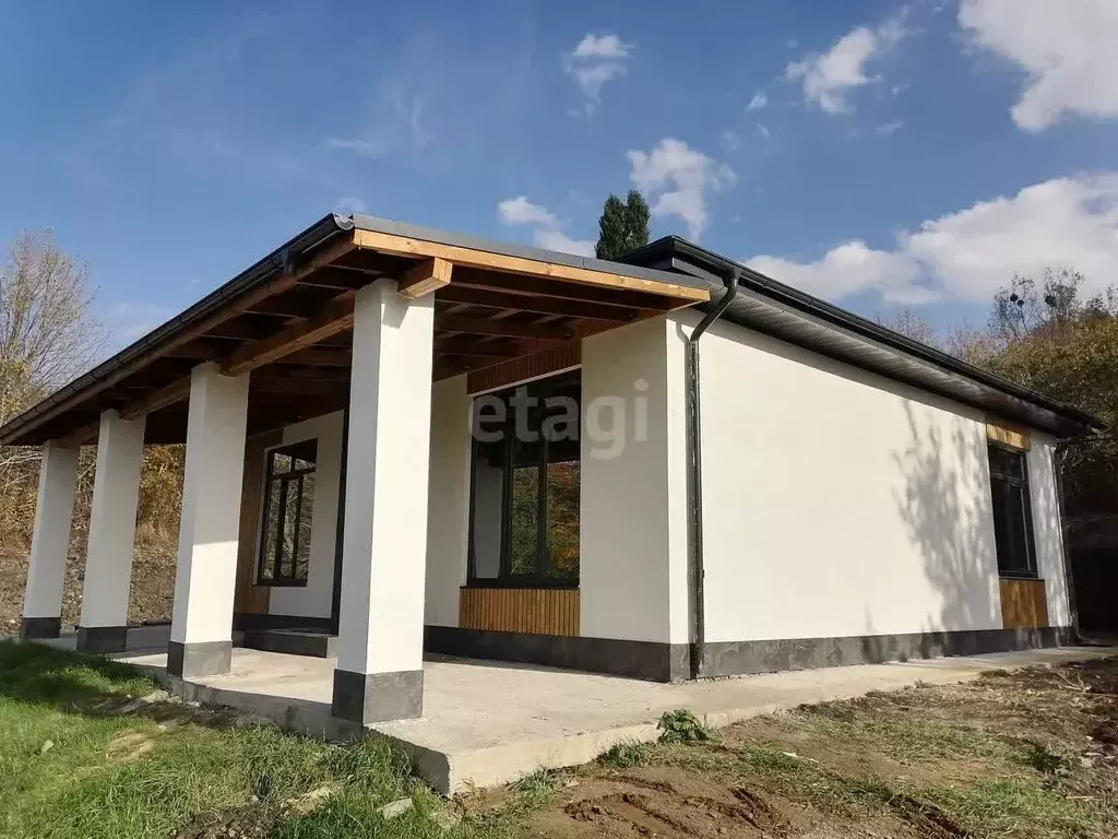 Дом в Ставропольский край, Ставрополь Свободная ул., 101 (102 м) - Фото 1