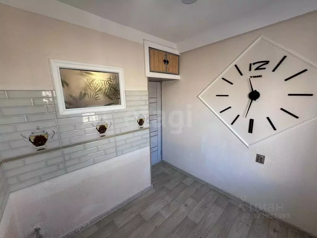 1-к кв. Крым, Симферополь ул. 60 лет Октября (30.0 м) - Фото 2