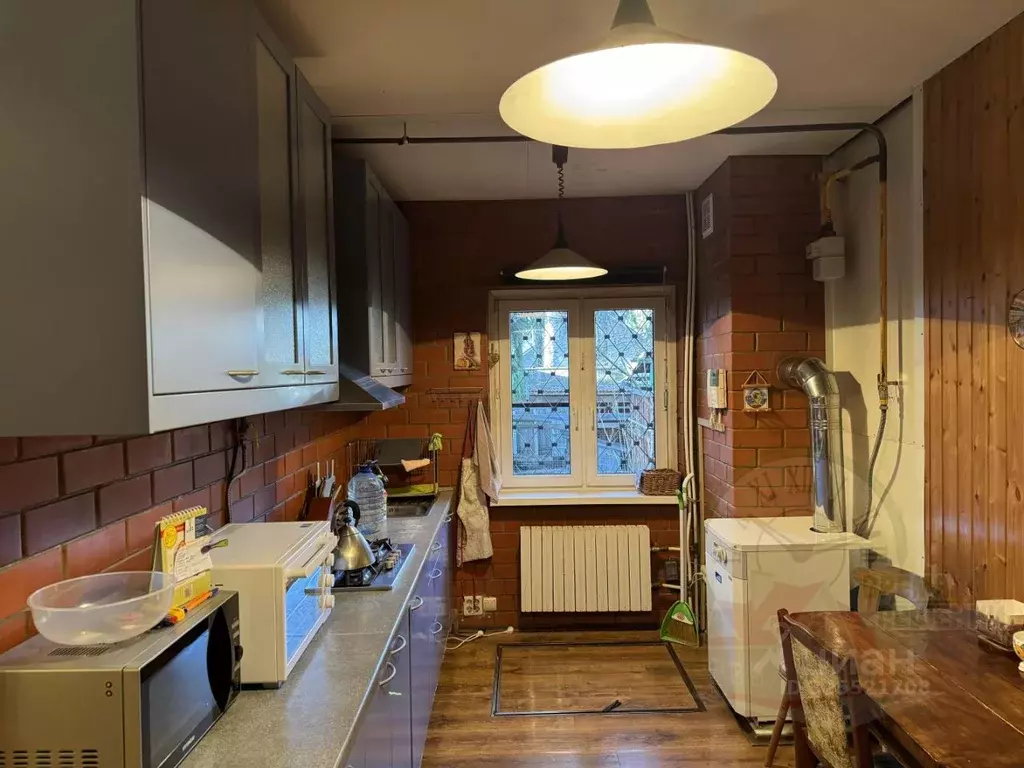 Дом в Московская область, Королев Болшево мкр, ул. Гоголя, 30 (150 м) - Фото 1