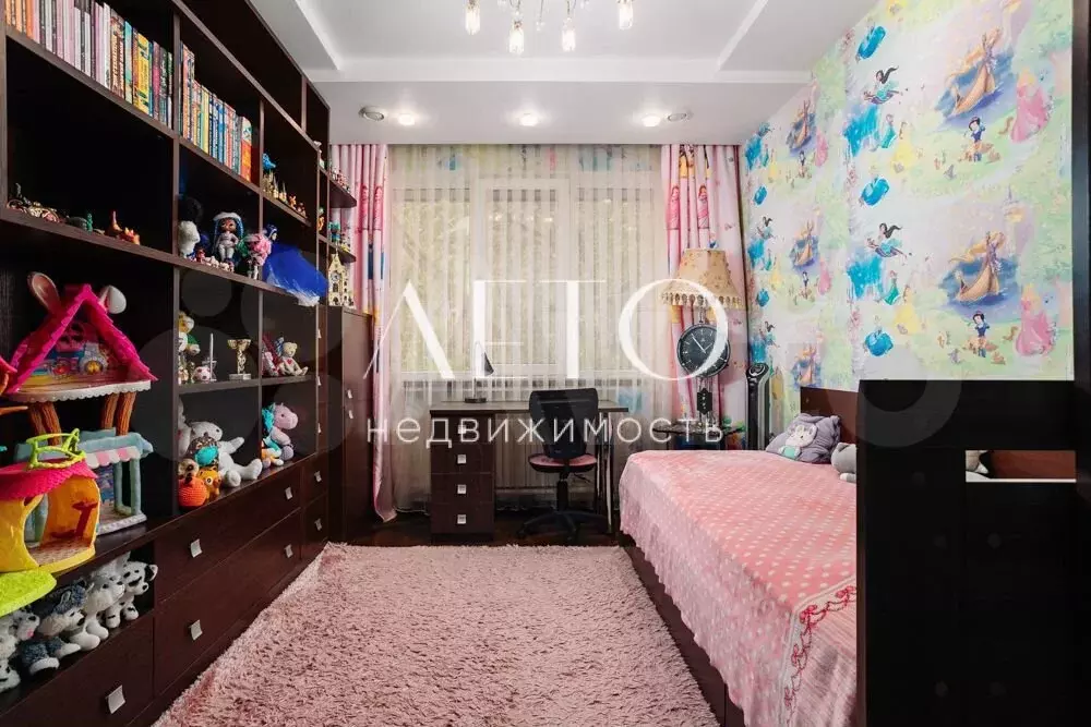 3-к. квартира, 92 м, 3/6 эт. - Фото 1