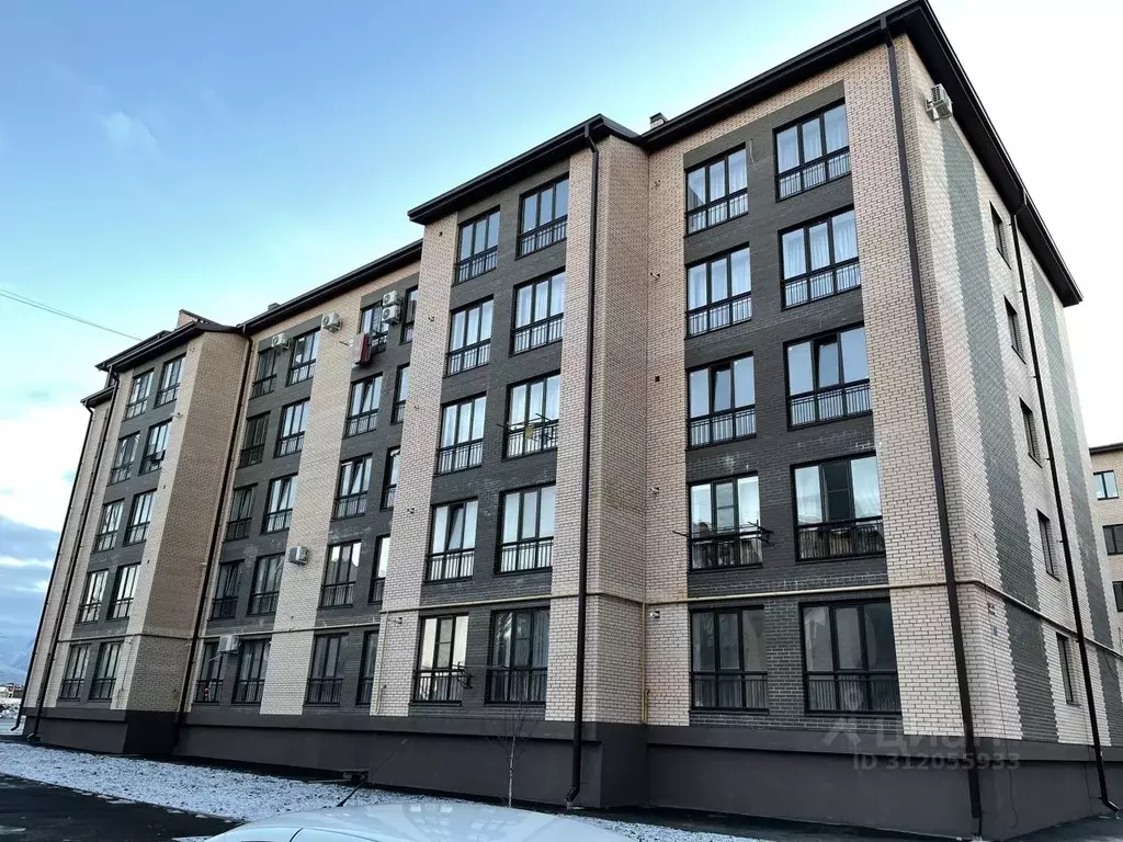 1-к кв. Северная Осетия, Владикавказ ул. Хадарцева, 29Б (50.8 м) - Фото 0