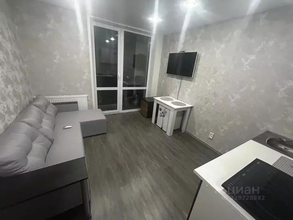 Студия Свердловская область, Екатеринбург Уктус жилрайон, Светлый мкр, ... - Фото 2