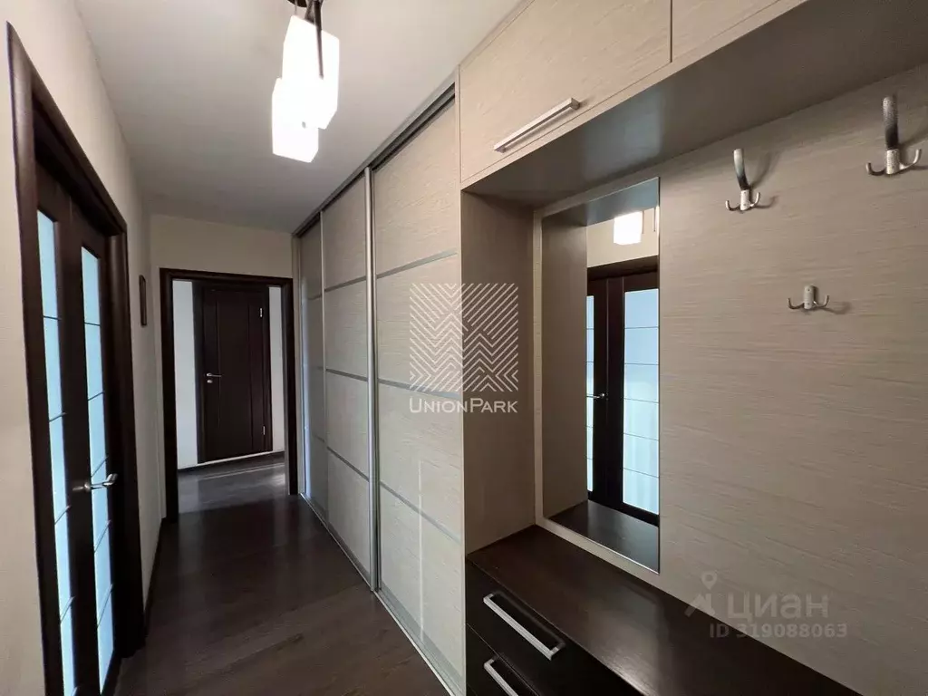 2-к кв. Челябинская область, Челябинск ул. Курчатова, 18А (52.3 м) - Фото 0