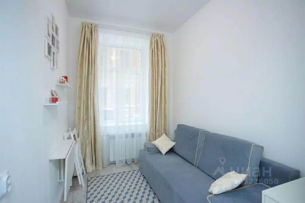 1-к кв. Санкт-Петербург Колпинская ул., 2 (11.0 м) - Фото 1