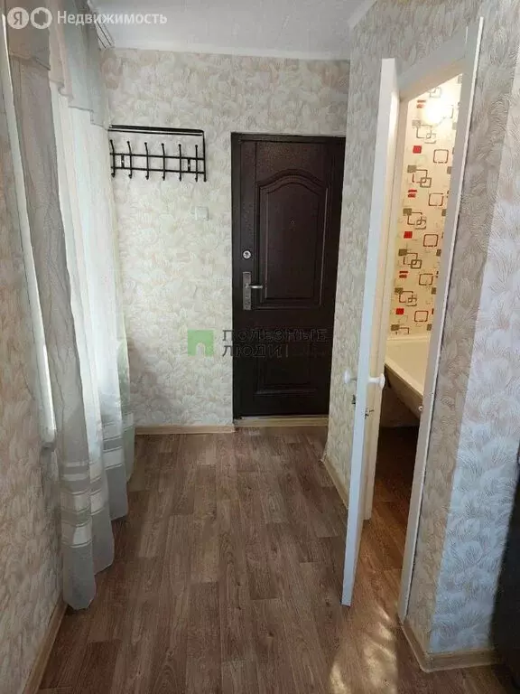 Квартира-студия: Красноярск, улица Мичурина, 5В (9 м) - Фото 1