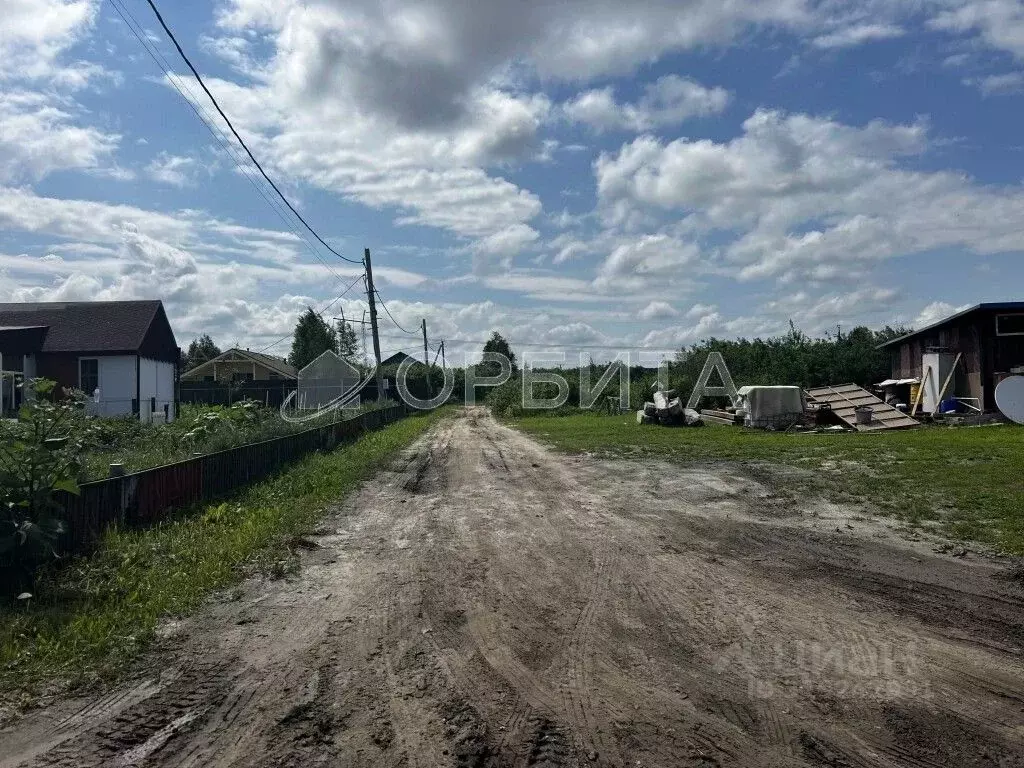 Участок в Тюменская область, Тюмень ул. Вишневая (9.0 сот.) - Фото 1