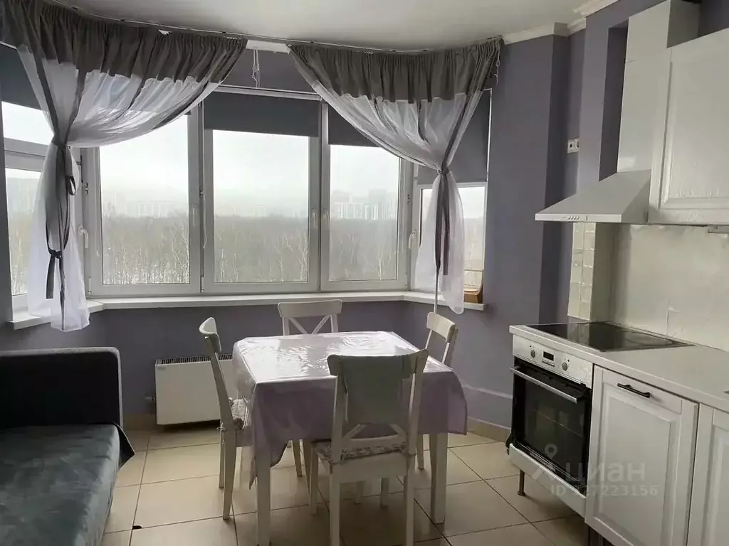 2-к кв. Москва, Москва, Московский г. Град Московский мкр, ул. ... - Фото 1