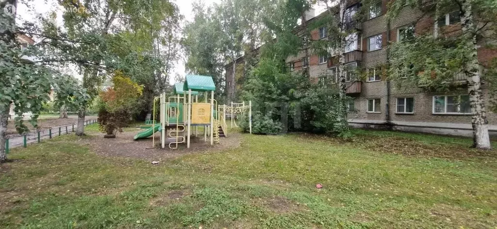 2-комнатная квартира: Обь, улица ЖКО Аэропорта, 11 (42.8 м) - Фото 2