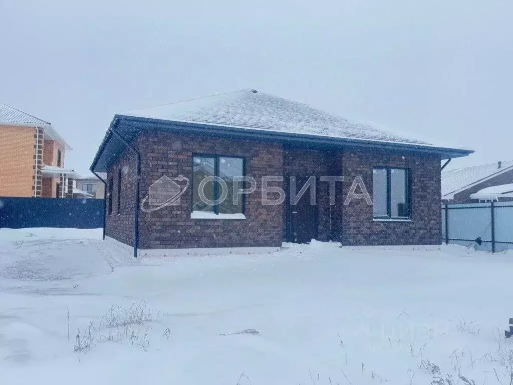 Дом в Тюменская область, Тюменский муниципальный округ, с. Кулаково ... - Фото 1