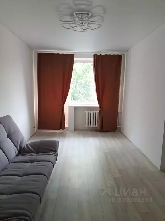 1-к кв. Башкортостан, Уфа ул. Александра Невского, 32А (30.0 м) - Фото 0