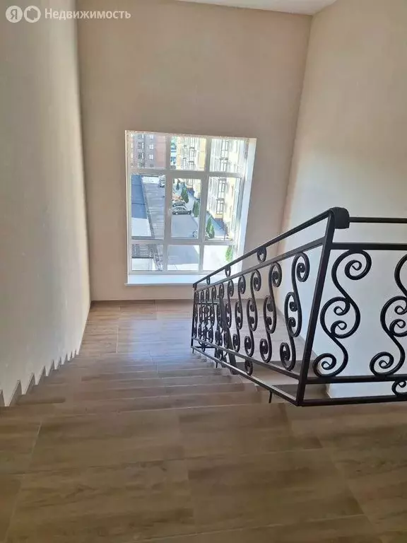 2-комнатная квартира: Лермонтов, проспект Лермонтова, 10к2 (73.8 м) - Фото 0