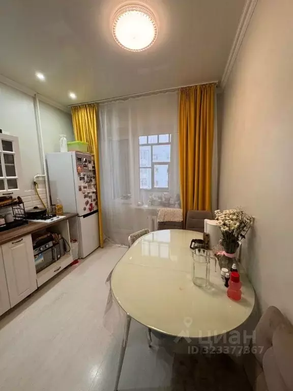 2-к кв. Саха (Якутия), Якутск ул. Чайковского, 30/3 (51.7 м) - Фото 1