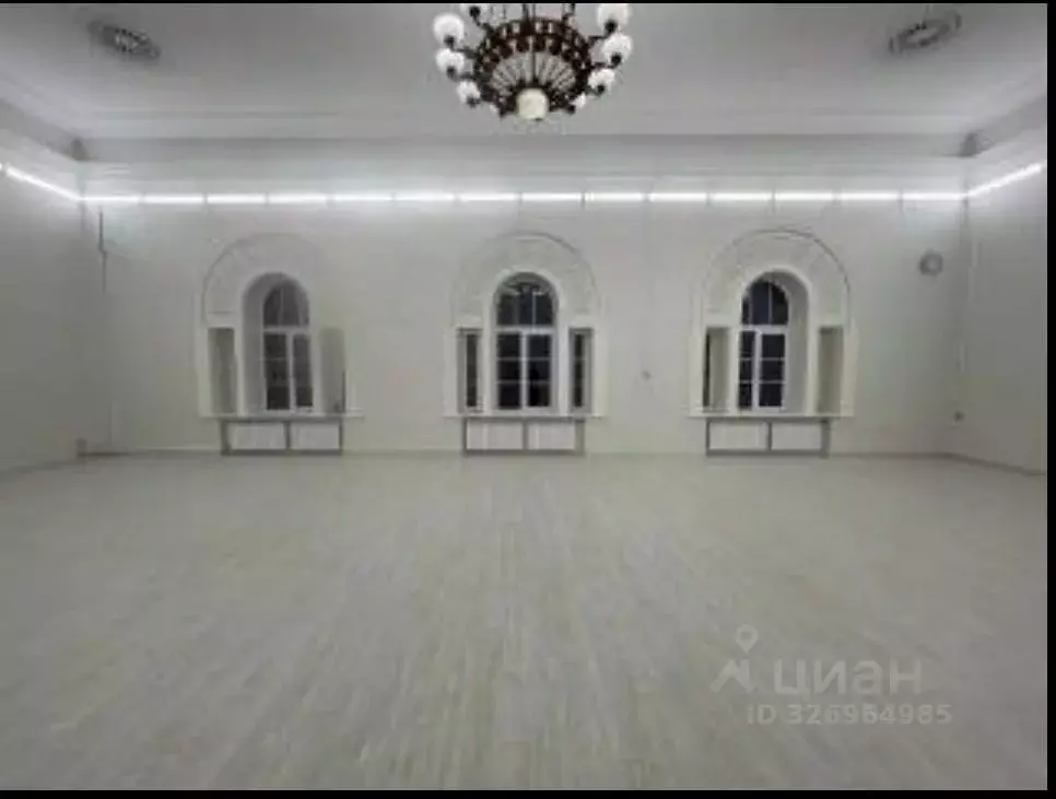 Помещение свободного назначения в Волгоградская область, Волгоград ул. ... - Фото 2