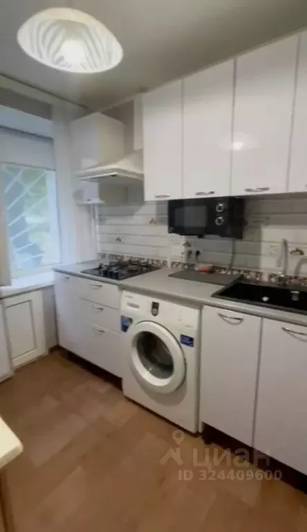 1-к кв. Саратовская область, Саратов ул. Имени А.И. Хользунова, 1/5 ... - Фото 2