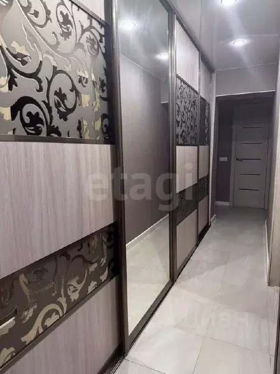 3-к кв. Ярославская область, Ярославль ул. Комарова, 16/10 (61.5 м) - Фото 2