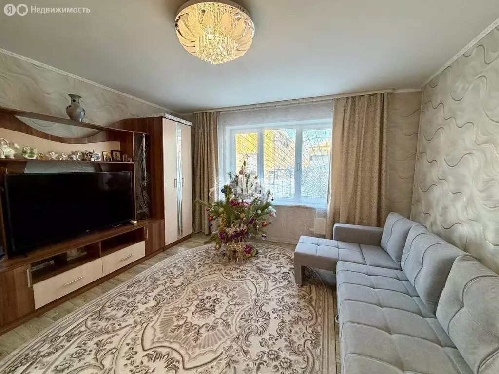 3-комнатная квартира: Чита, улица Космонавтов, 12 (65.5 м) - Фото 1