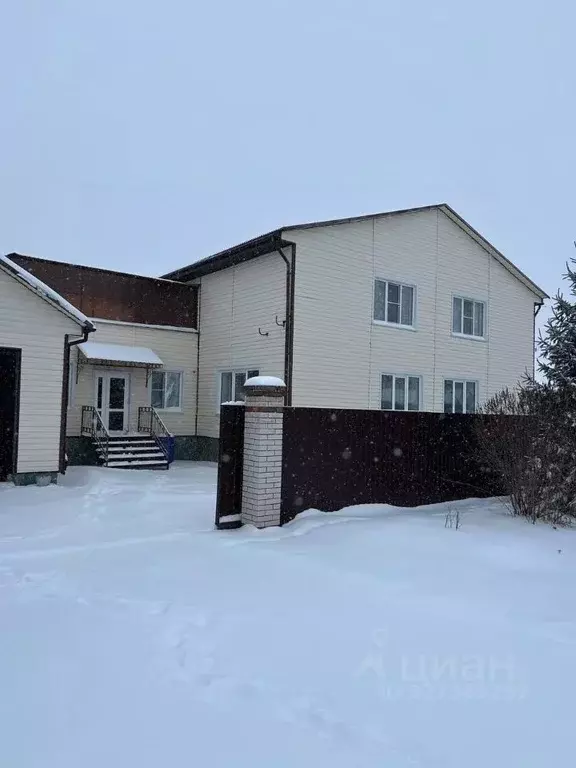 Коттедж в Омская область, Омский район муниципальный округ, с. ... - Фото 1