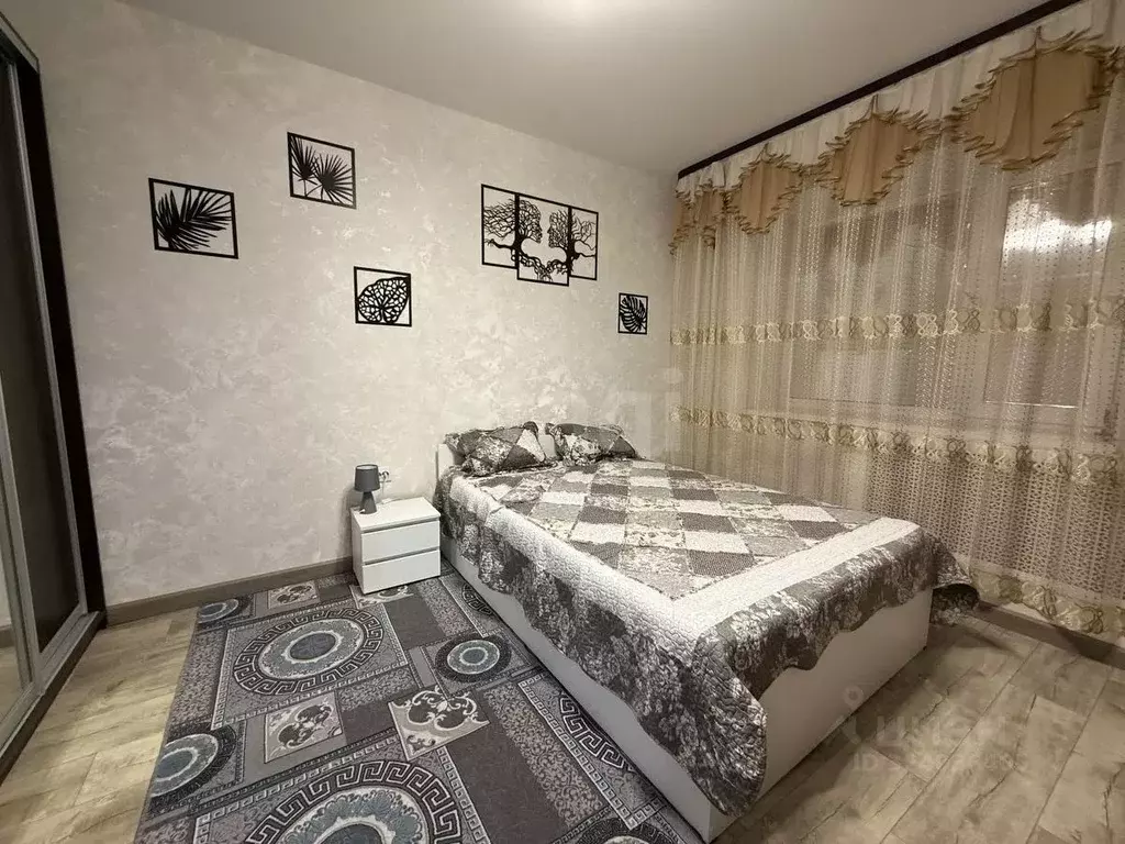 2-к кв. Ямало-Ненецкий АО, Новый Уренгой Советский мкр, 3/3 (50.0 м) - Фото 1