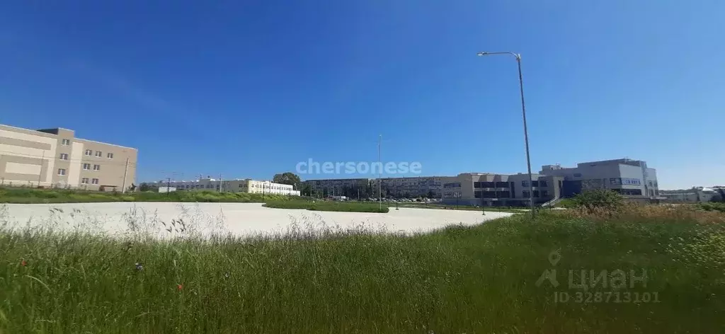 Участок в Севастополь ул. Казачья, 49 (10.0 сот.) - Фото 2