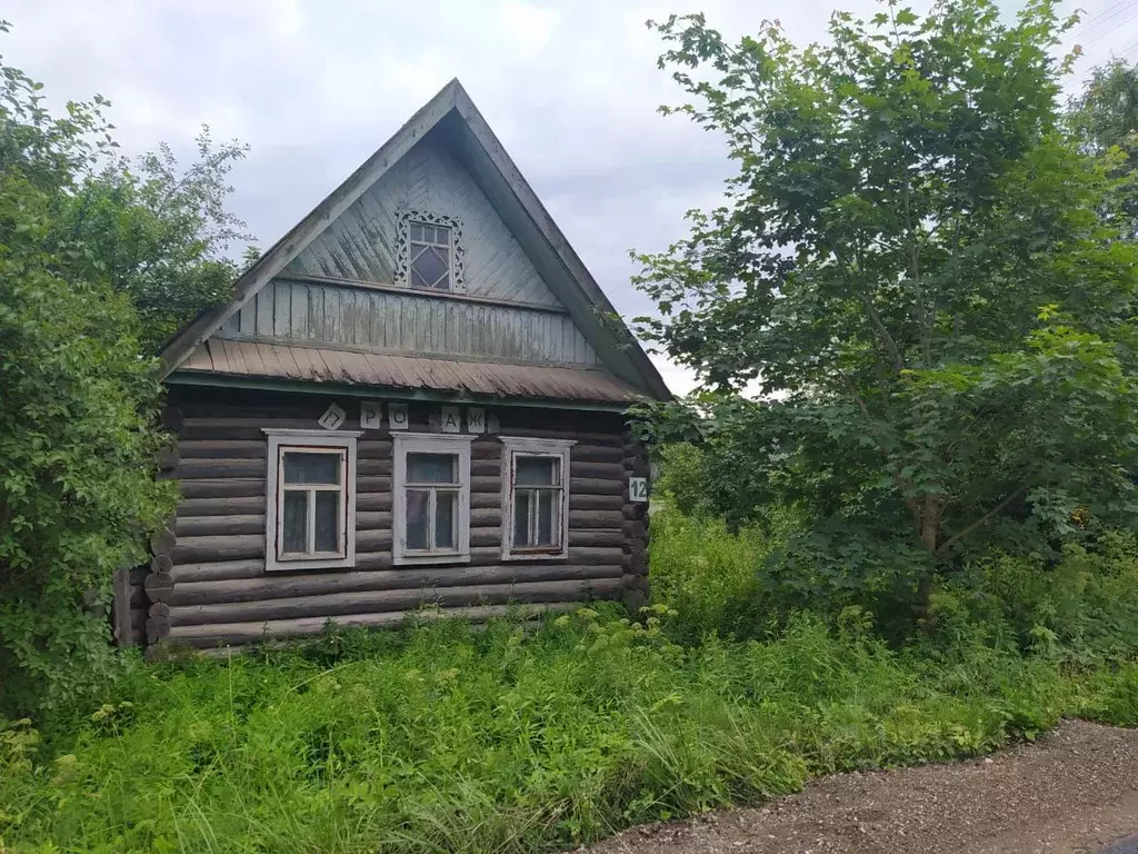 Дом в Новгородская область, Шимский район, Медведское с/пос, д. Малые ... - Фото 0