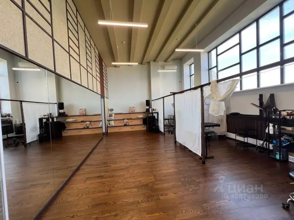 Помещение свободного назначения в Удмуртия, Ижевск ул. Карла Маркса, ... - Фото 2