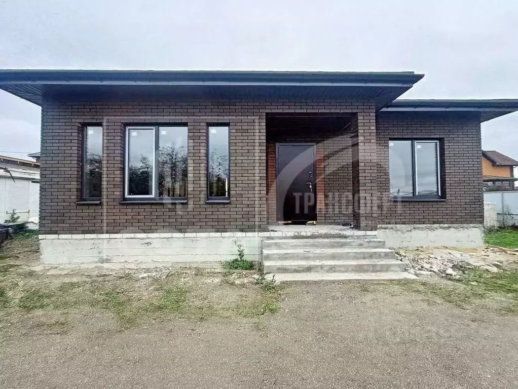 Дом в Воронежская область, с. Новая Усмань, Пчелка мкр ул. Вишневая, ... - Фото 1