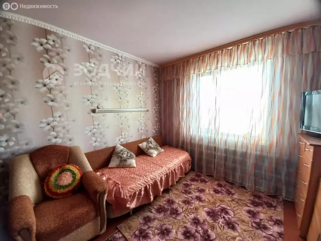 3-комнатная квартира: Канаш, микрорайон Восточный, 14 (48.5 м) - Фото 2