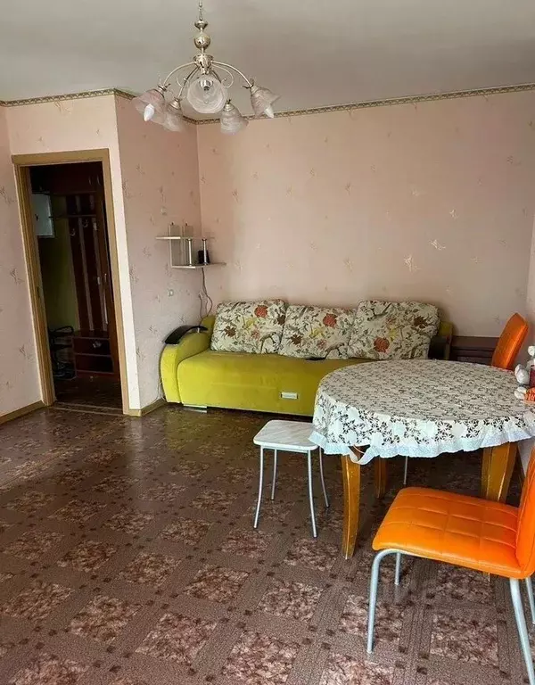 3-к кв. Ленинградская область, Кириши ул. Мира, 1 (55.0 м) - Фото 1