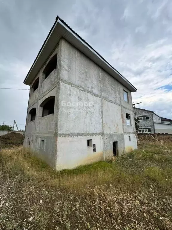 Дом в Крым, Феодосия городской округ, с. Ближнее ул. Лермонтова (250 ... - Фото 1