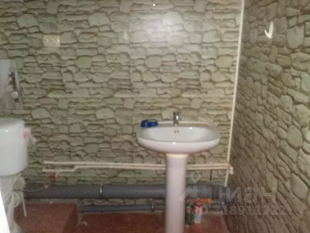 Помещение свободного назначения в Татарстан, Бугульма ул. Газинура ... - Фото 0