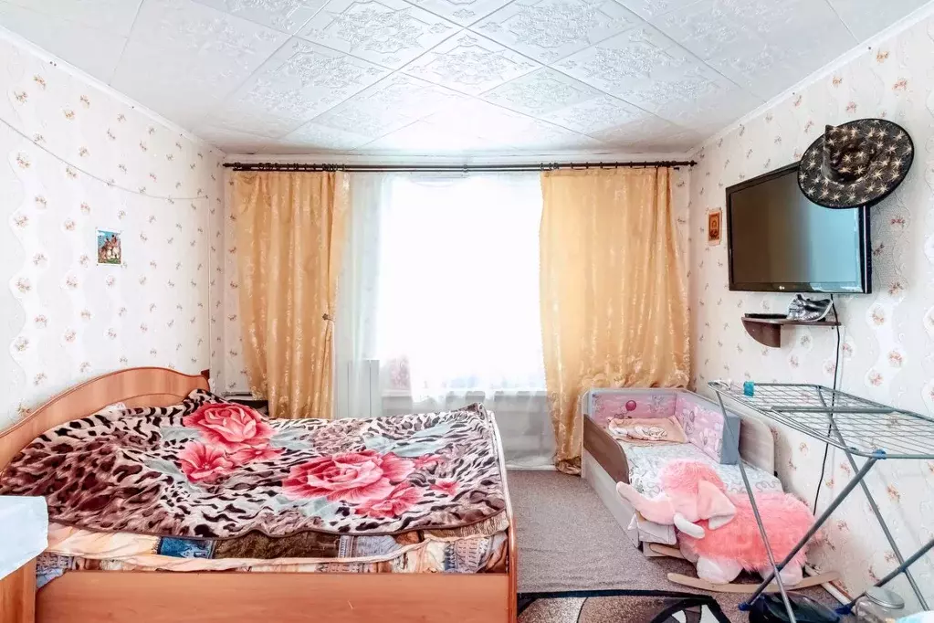 Дом в Ханты-Мансийский АО, Ханты-Мансийск ул. Гагарина, 162 (130 м) - Фото 0