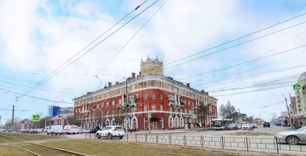 2-к кв. Омская область, Омск ул. Богдана Хмельницкого, 162 (62.6 м) - Фото 0