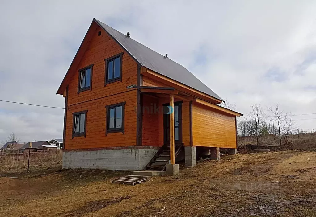 Дом в Башкортостан, Иглинский район, Акбердинский сельсовет, с. ... - Фото 1