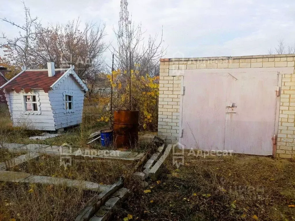 Дом в Волгоградская область, Светлоярский район, Червленовское с/пос, ... - Фото 1