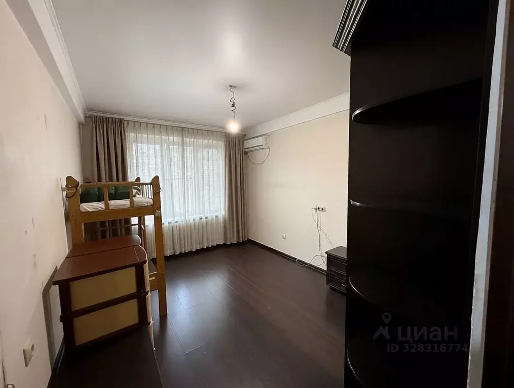 2-к кв. Дагестан, Махачкала ул. Юсупа Акаева, 1 (50.0 м) - Фото 2