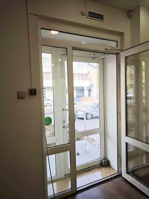 Помещение свободного назначения в Красноярский край, Красноярск ул. ... - Фото 1