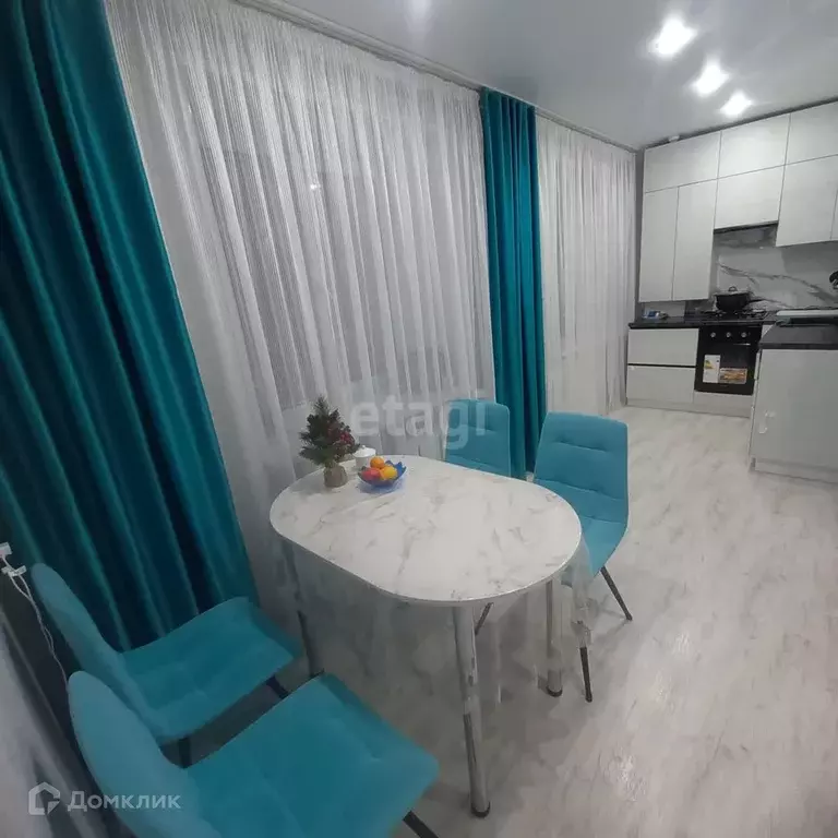 Продаётся 4-к квартира, 60.8 м - Фото 0