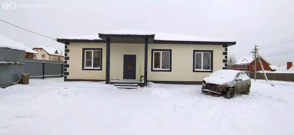 Дом в посёлок Исток, Большая Георгиевская улица, 3-я линия (147 м) - Фото 1