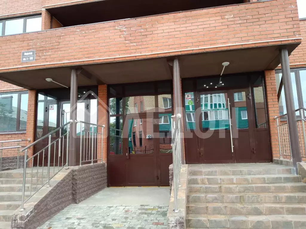 1-к кв. Омская область, Омск ул. 8-я Линия, 197А (39.4 м) - Фото 2