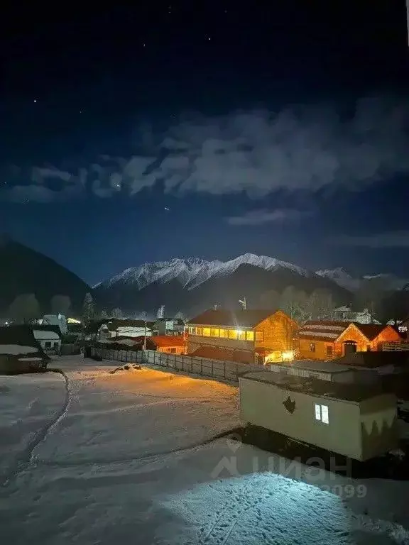Комната Карачаево-Черкесия, Зеленчукский район, с. Архыз ул. ... - Фото 0